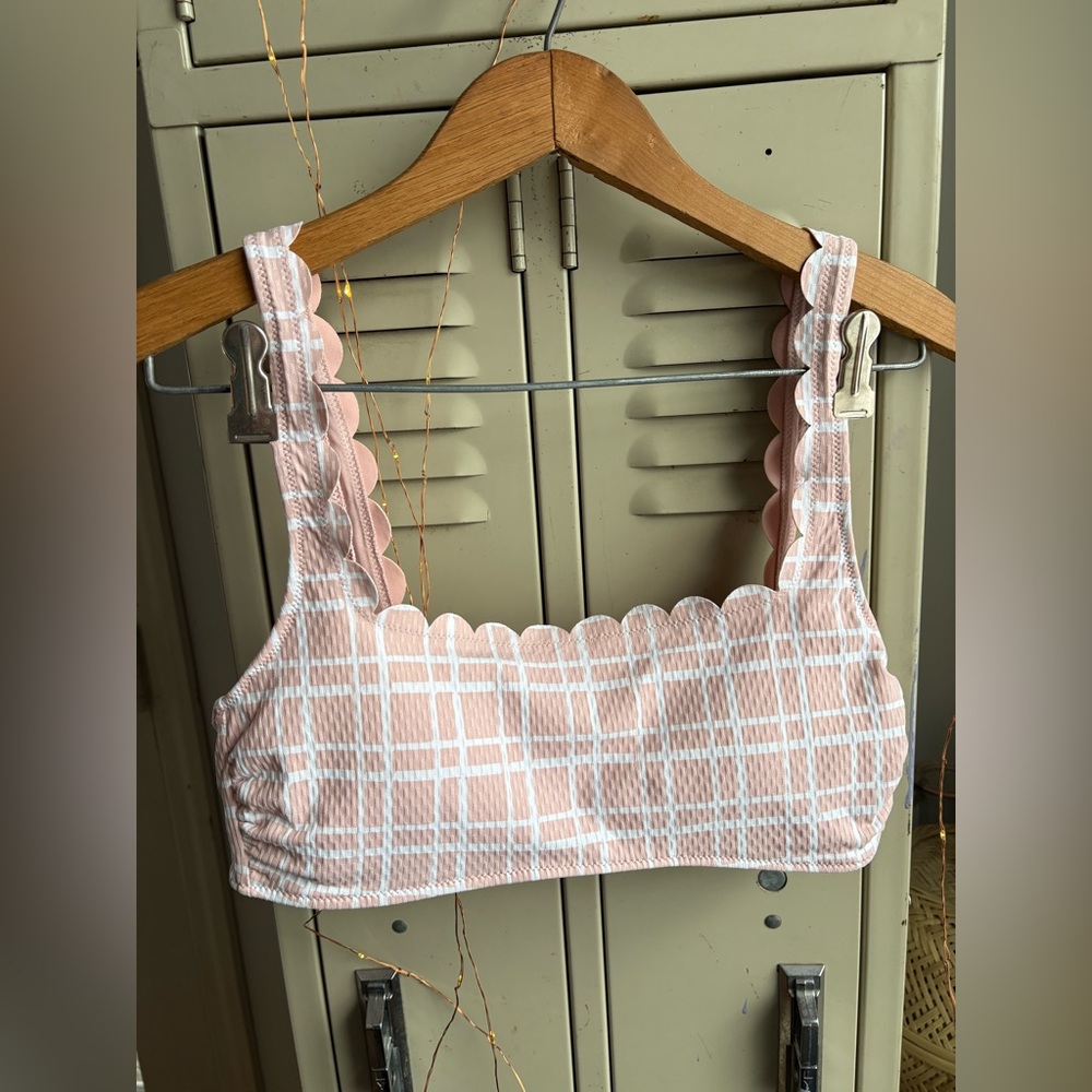 Aerie Plaid Scalloped Scoop Bikini Top - Picture 6 of 10